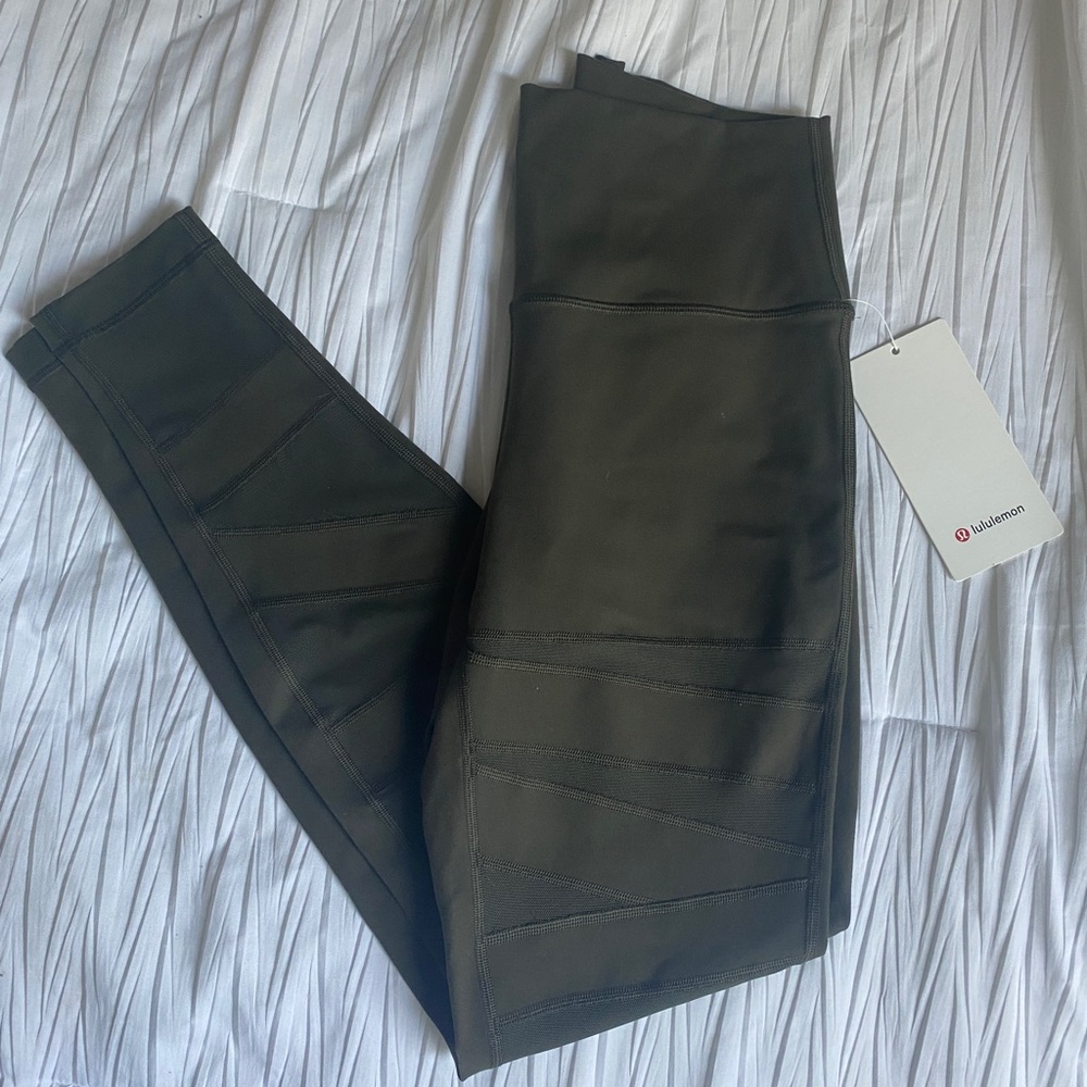 Forest Green Lululemon Wunder Under HR Tight Tech Mesh NWOT - Picture 2 of 6